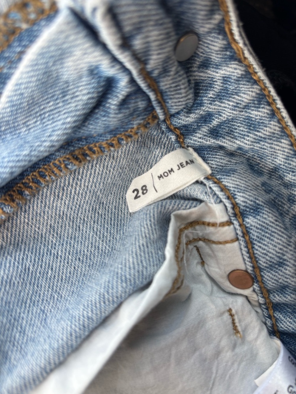 PacSun High Rise Mom Jeans - Picture 2 of 3